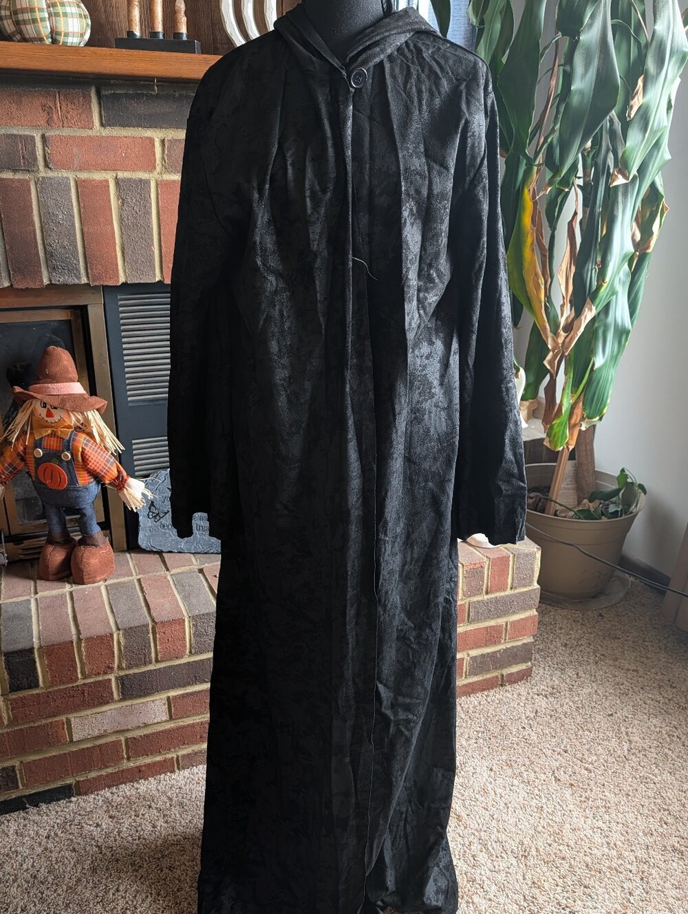 Spirit Black Hooded Long Cape Coat